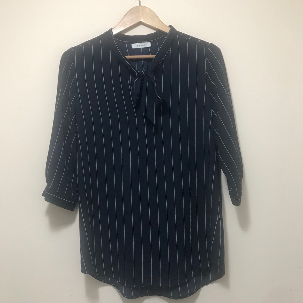 Mandee Navy Blue Striped Blouse. Size : S